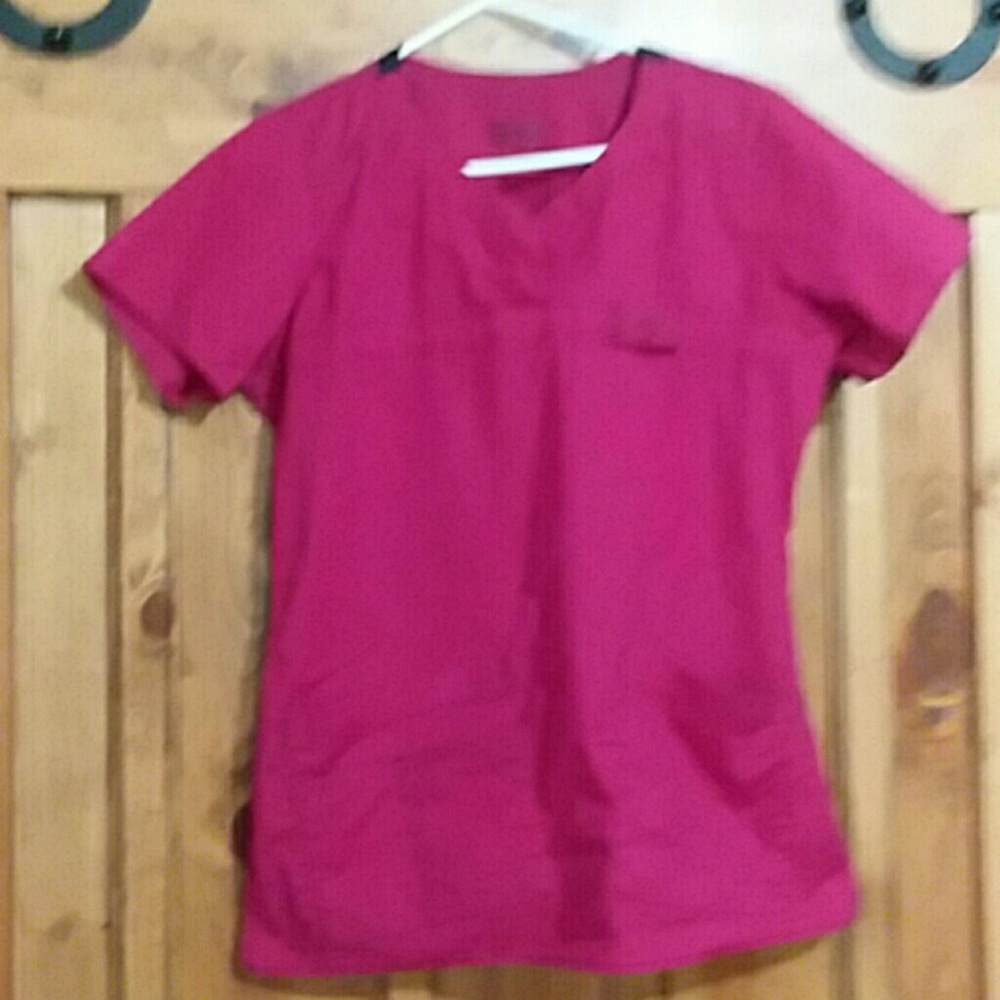 Wonder Wink scrub top